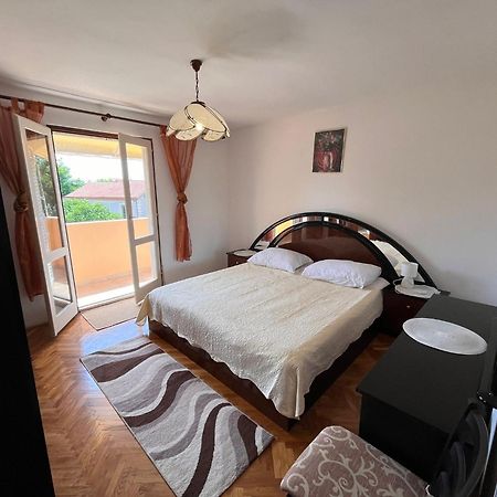 Beautiful Apartment Julieta Privlaka  Exterior foto